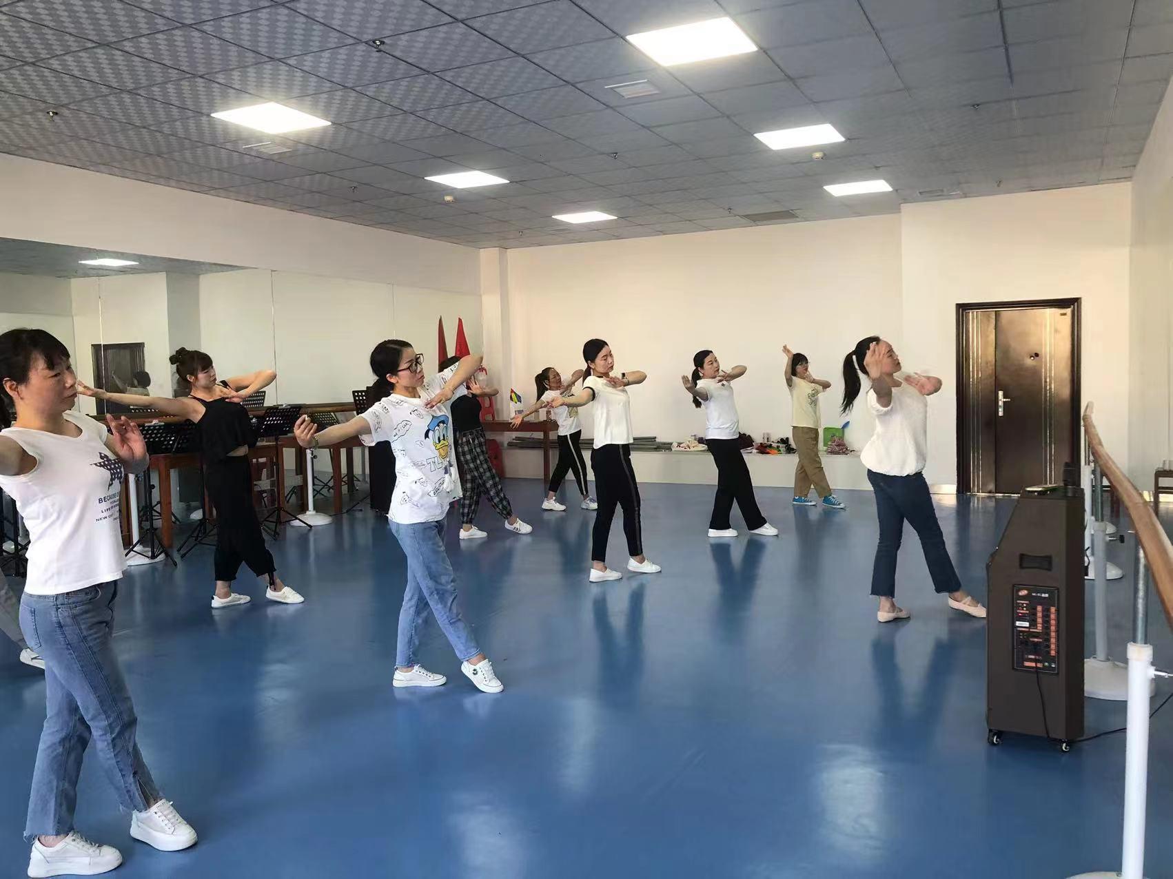 舞蹈培训