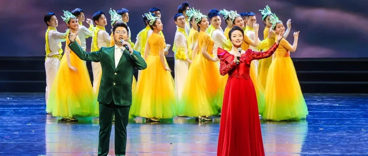 56群文述评丨大地情深，艺绘心声