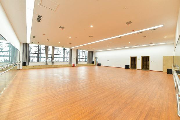 舞蹈排练厅