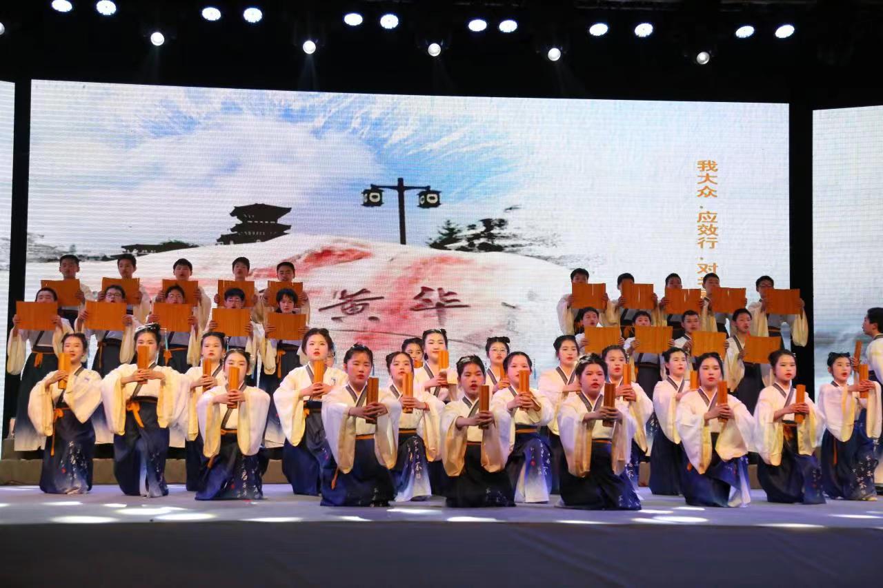 孝感市春季“村晚”示范活动 2023年云梦县“春田十里”诗乐会举办
