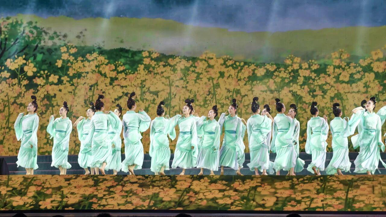 老手艺舞台“开口”，好节目广场“扎根”