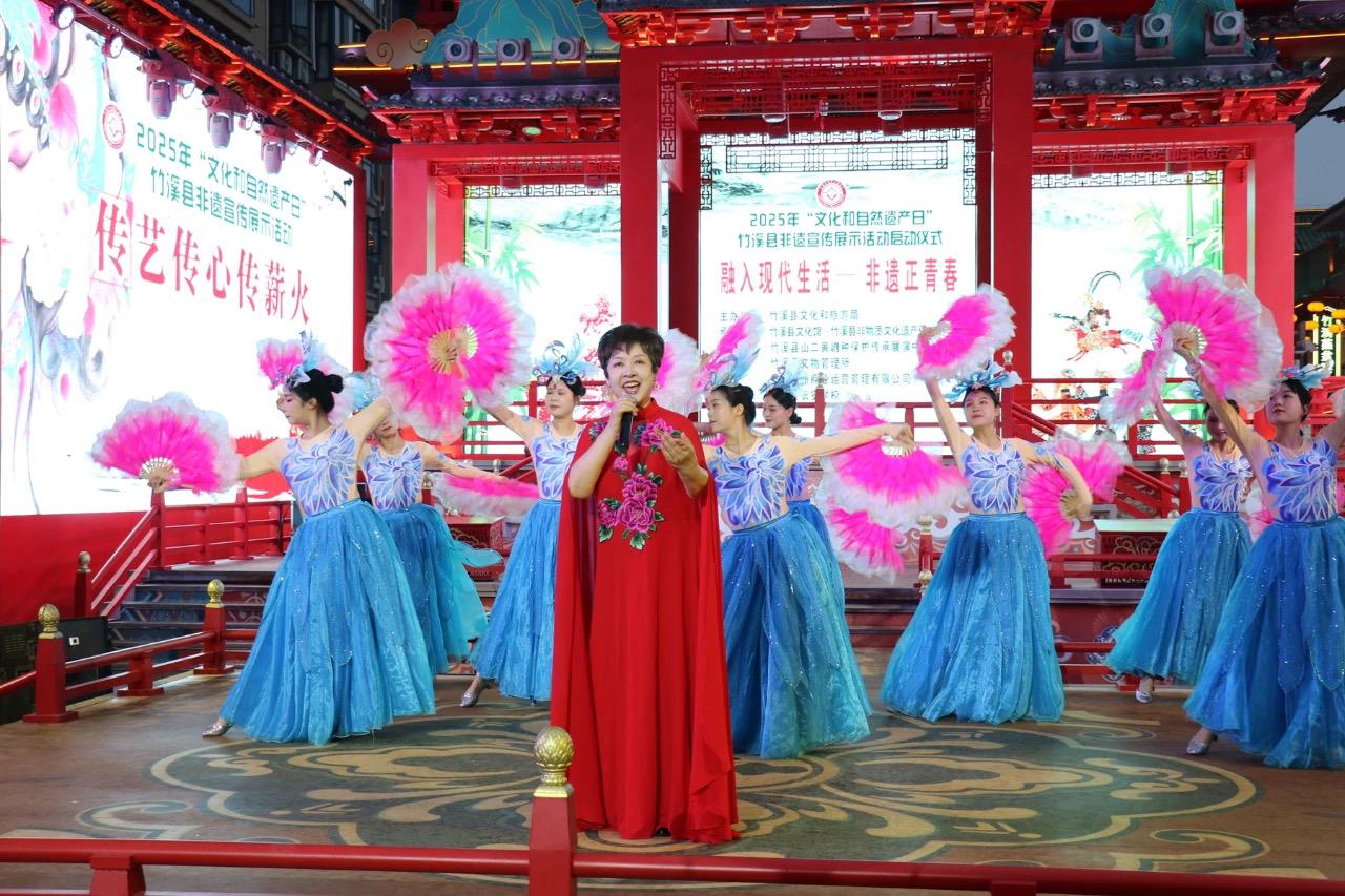 竹溪非遗绽放光彩，传承之光点亮未来