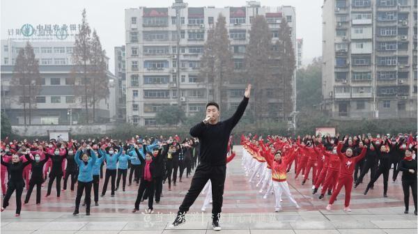 十堰市茅箭区王广成老师广场舞公开课
