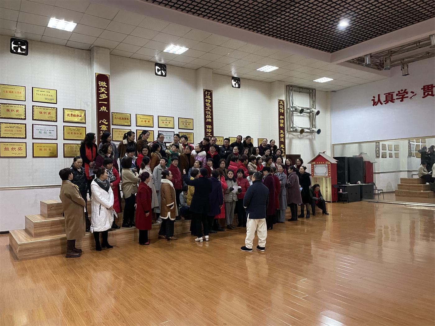 鹤峰县文化馆免费开放丰富百姓文化生活