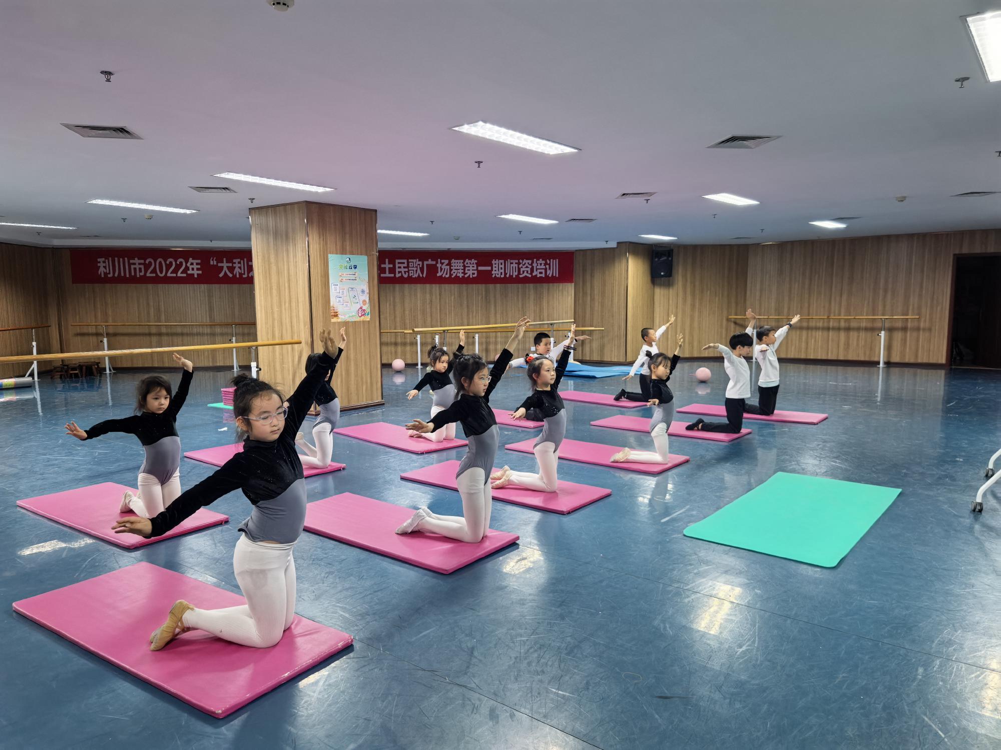 利川市文化馆2026年度免费开放少儿舞蹈培训班