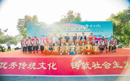 大地欢歌·荆楚四季村晚暨“筑梦新征程·奋进新时代”梁子湖区沼山镇秋季村晚成功举办