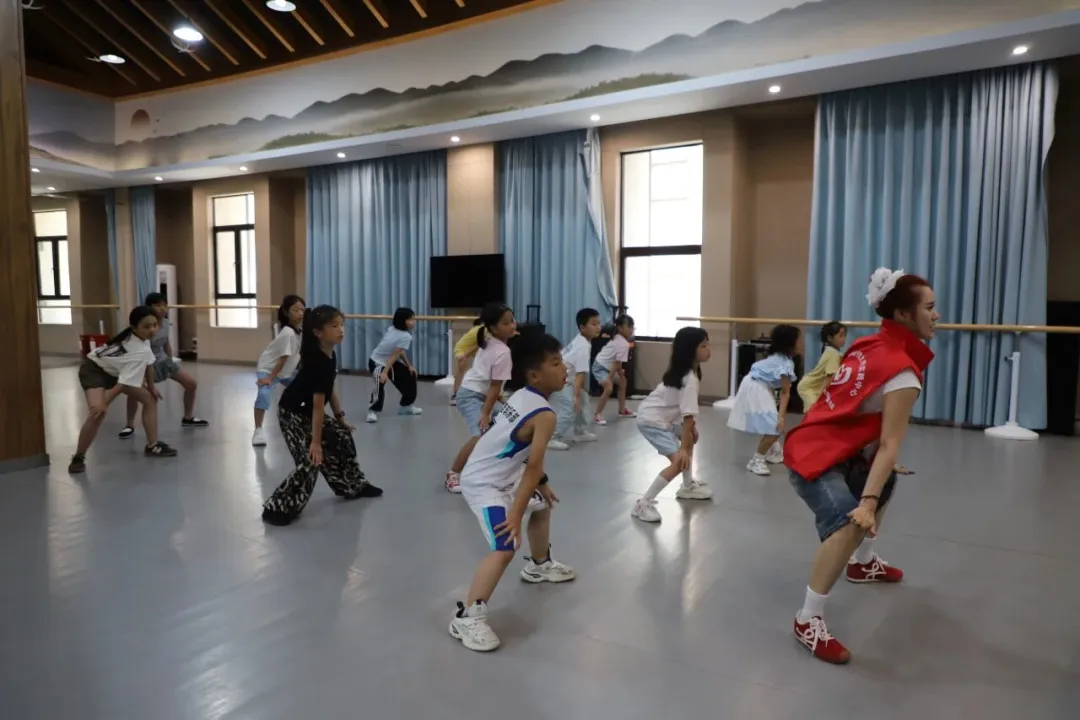 2026年宣恩县文化馆未成年人寒假免费培训班——爵士舞