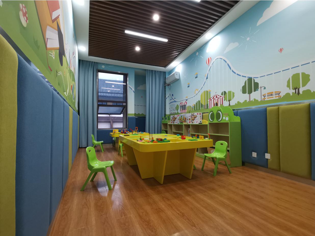 儿童活动室