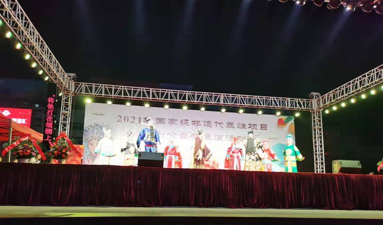 “楚剧+活动”多元有趣 直抵群众心底