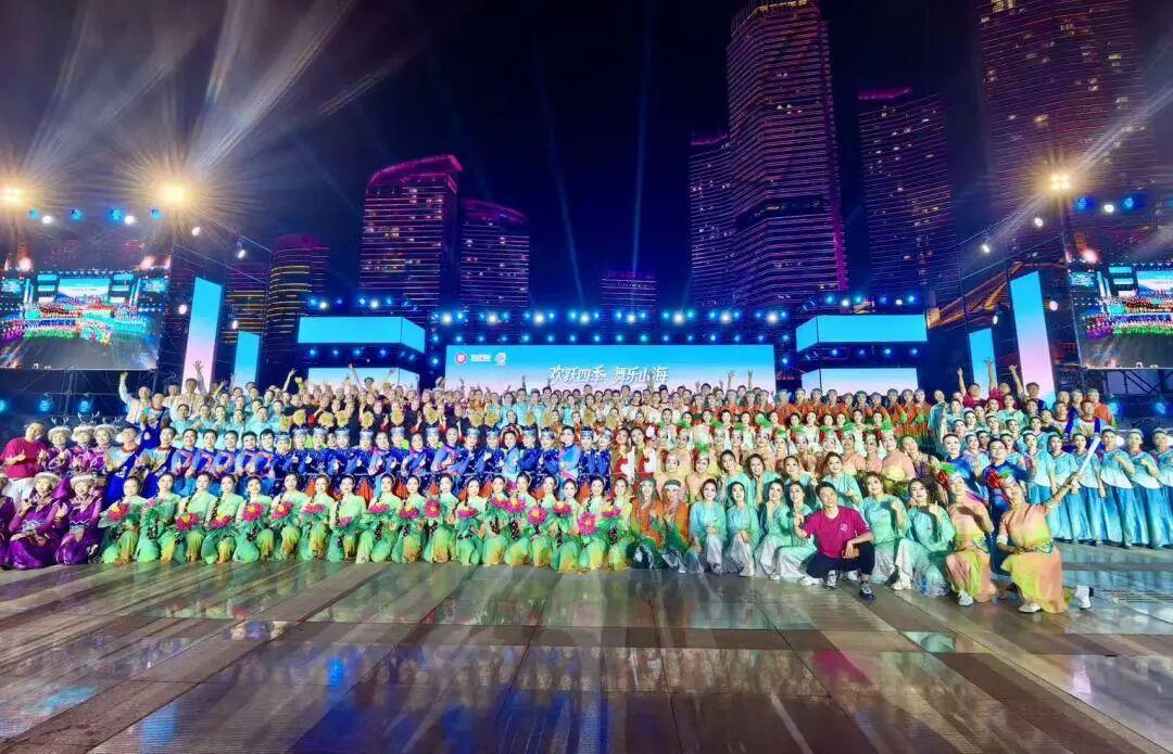 交流经验秀出舞姿 湖北广场舞亮相烟台！